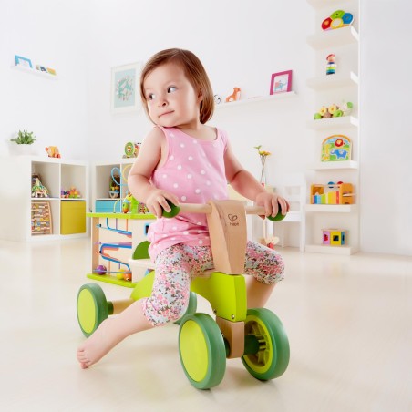 BICICLETA PEQUEÑA SIN PEDALES