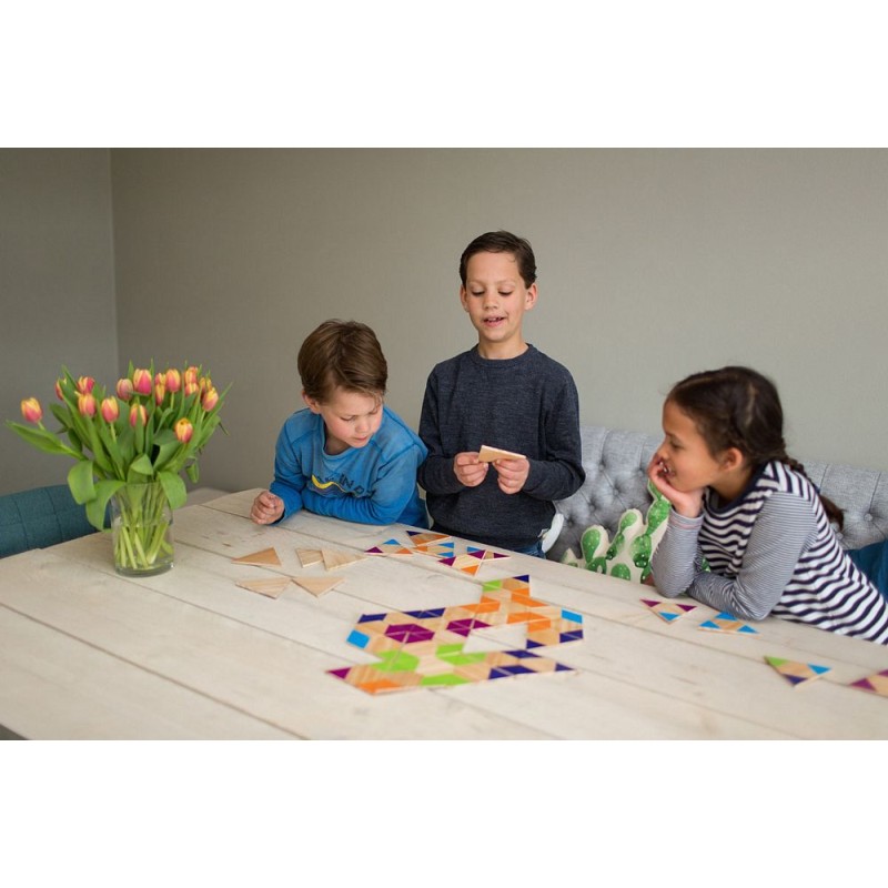 DOMINO TRIANGULAR COLORES