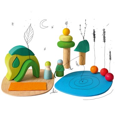 PEQUEÑO MUNDO JUEGA EN EL BOSQUE